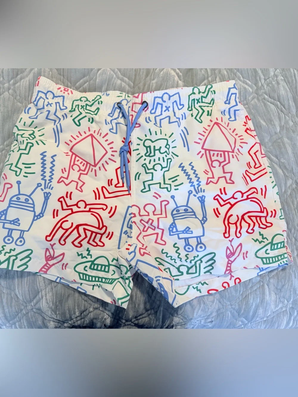 White Men's Athletic Shorts with Multicolor Graphic Print